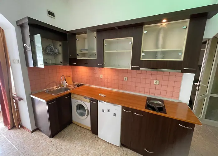 アパート Sveji ヴァルナ